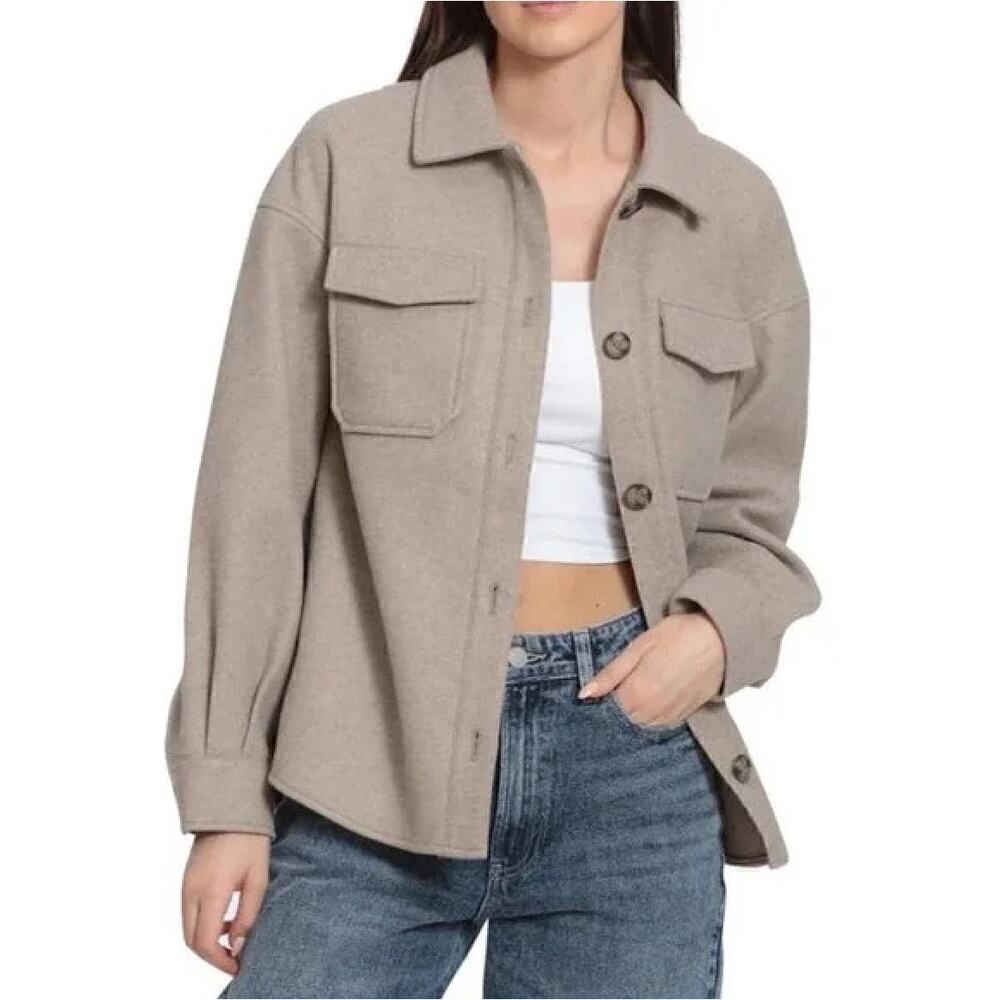 AVEC LES FILLES Button Front Boyfriend Shacket in Beige Oat Melange, Size Small‎